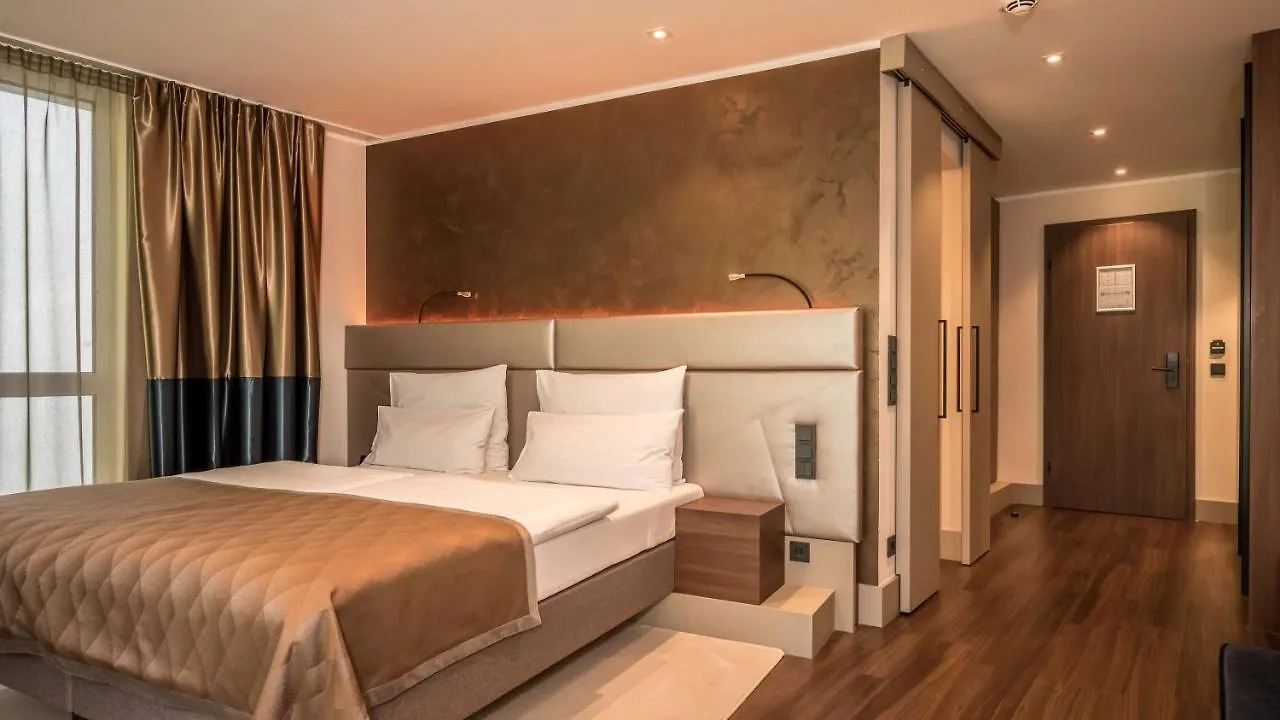 Innspire Hotel Munich 4*,